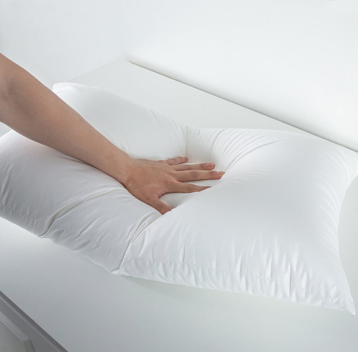 Hypoallergenic Down Alternative Pillows caressma